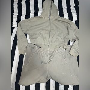 Aritzia tna hoodie and sweats set